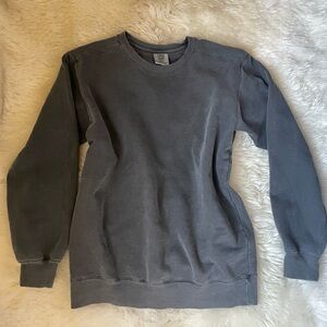 Comfort colors acid wash boxy fit unisex sweatshirt